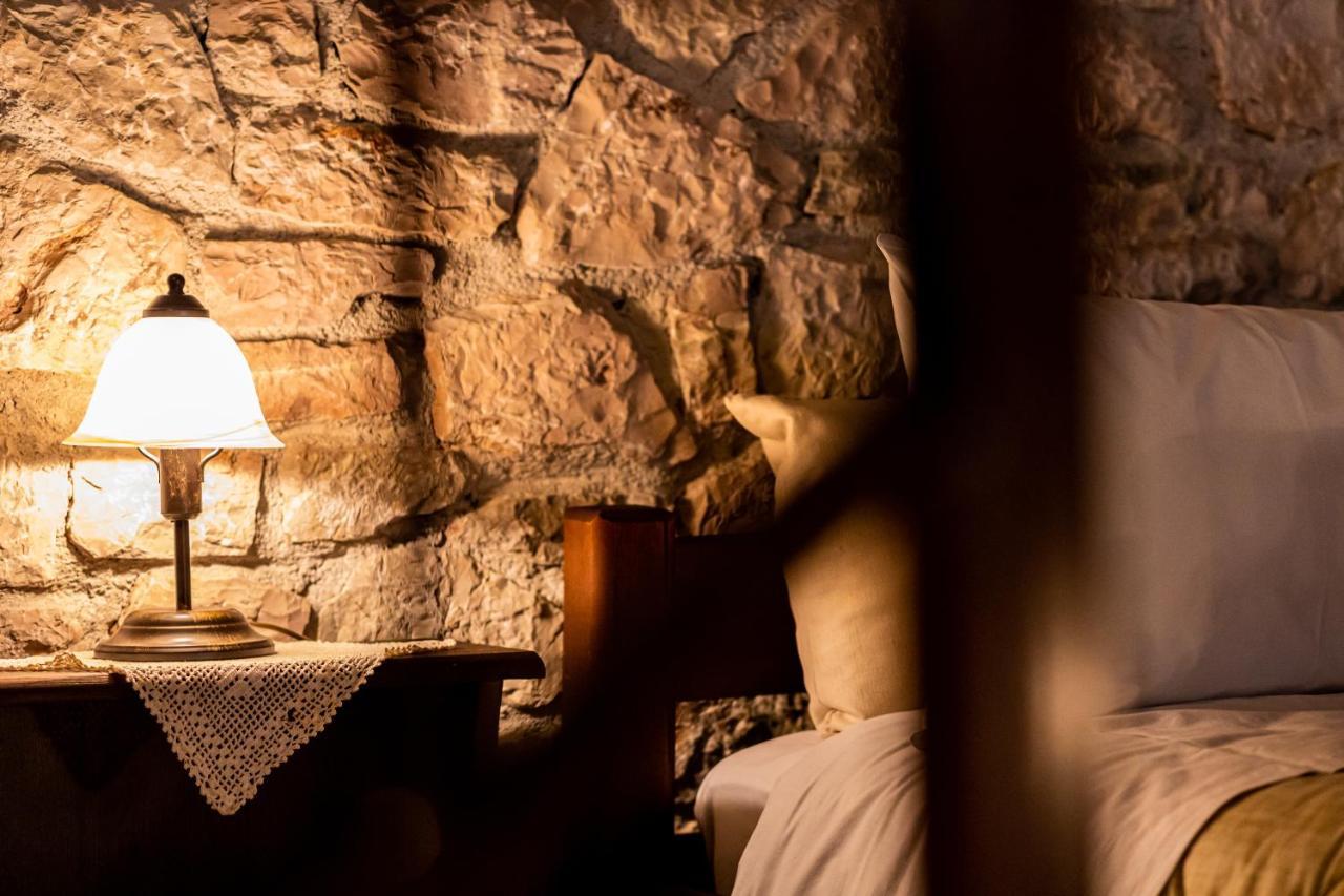 Guesthouse Armakas Kalavryta Ngoại thất bức ảnh