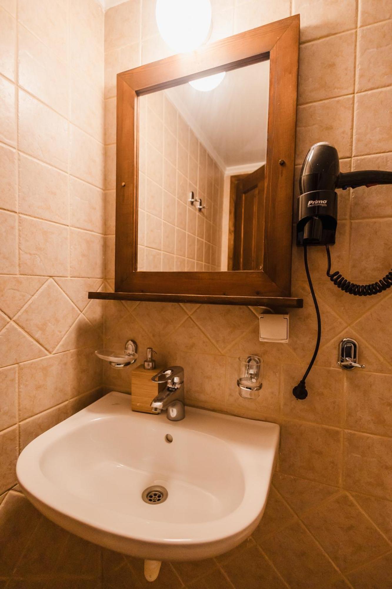 Guesthouse Armakas Kalavryta Ngoại thất bức ảnh